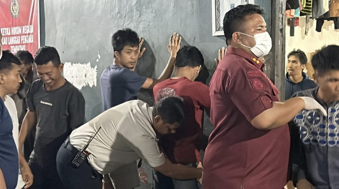 Dipimpin Kapolres Batu Bara, Razia Gabungan di Lapas Labuhan Ruku Tidak Temukan Narkoba dan HP Ilegal IMG-20260528-WA0033.jpg
