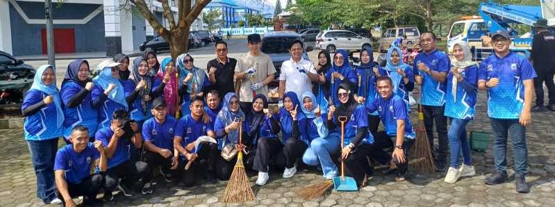 Bupati Lampung Selatan Turun Langsung Mengikuti Program Gertak HELAU di Lingkungan Sekretariat DPRD Lampung Selatan 