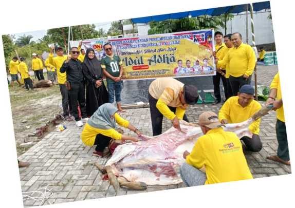Perkuat Kebersamaan, PWMOI Riau Bersama DNT Tour and Travel Gelar Kurban Perdana