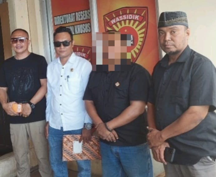 Andre Lado dan Tim Dampingi MS Sebagai Saksi Terkait Laporan Akun Lika Liku NTT