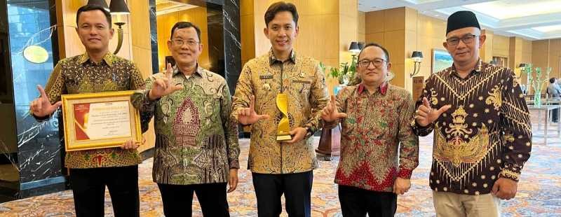 Sukses Dongkrak Pariwisata Jadi Penggerak Ekonomi, Bupati Radityo Egi Raih Top Regional Leader Awards 2026