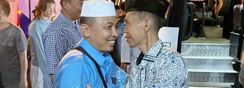Tiba di Bumi Khagom Mufakat, 413 Jemaah Haji Kloter 17 Disambut Pemkab Lampung Selatan