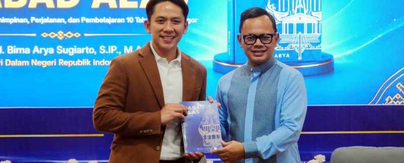 Bedah Buku Babad Alas di Lampung Selatan, Bima Arya dan Bupati Radityo Egi Dorong Lahirnya Pemimpin Masa Depan Indonesia Emas 2045
