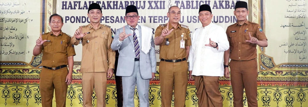 Wisuda Santri Ponpes Ushuluddin, Wabup Syaiful Pesantren Pilar Penting Masa Depan Bangsa