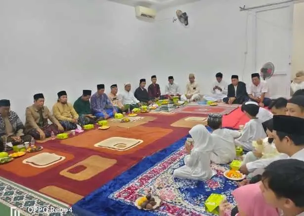Wakapolsek Sepatan Dampingi Kades Sarakan Hadiri Tasyakuran Peresmian Mushola dan Santunan Anak Yatim
