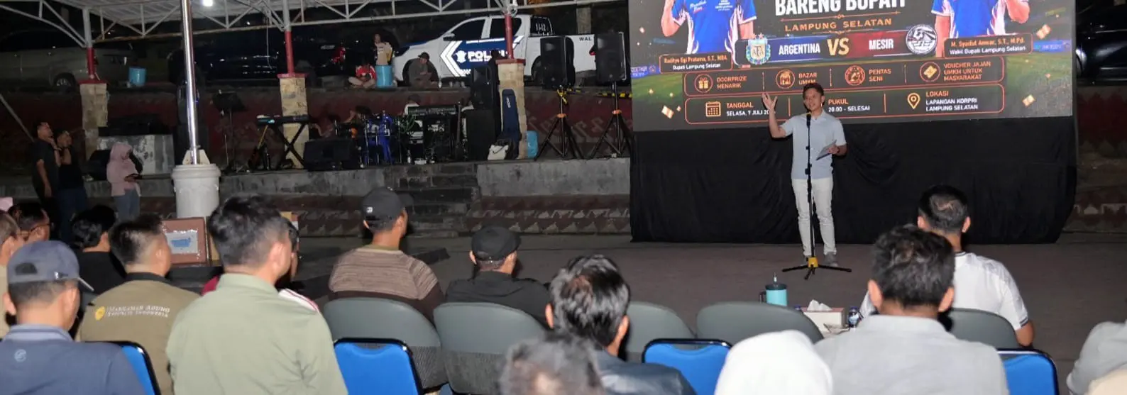 UMKM Raup Berkah dari Nobar Piala Dunia Bupati Egi, Gema HELAU Gerakkan Ekonomi Rakyat dan Perkuat Gotong Royong