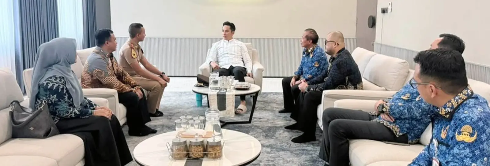 Putra Desa Merbau Mataram Lolos Akademi Angkatan Laut, Bupati Egi Bukti Generasi Lampung Selatan Mampu Bersaing di Tingkat Nasional