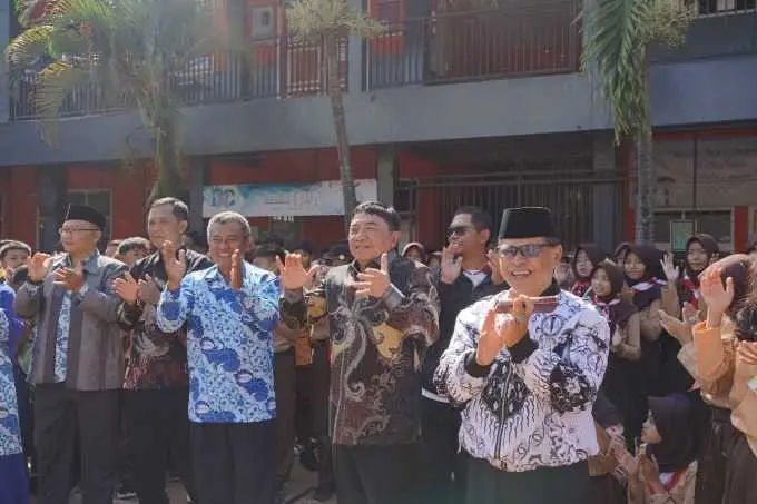 Bupati Garut Ajak Siswa Aktif Berorganisasi dan Kembangkan Potensi Diri
