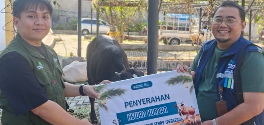 ASDP Bakauheni Perkuat Sinergi Stakeholder Lewat Penyaluran Hewan Qurban Idul Adha